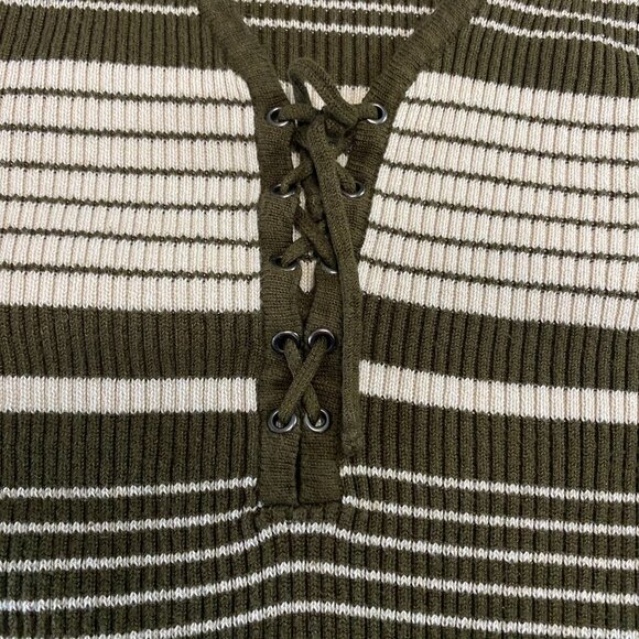 Romeo and Juliet Couture Olive Tan lace Up Long Sleeve Top Rayon - Size Medium - Picture 3 of 9